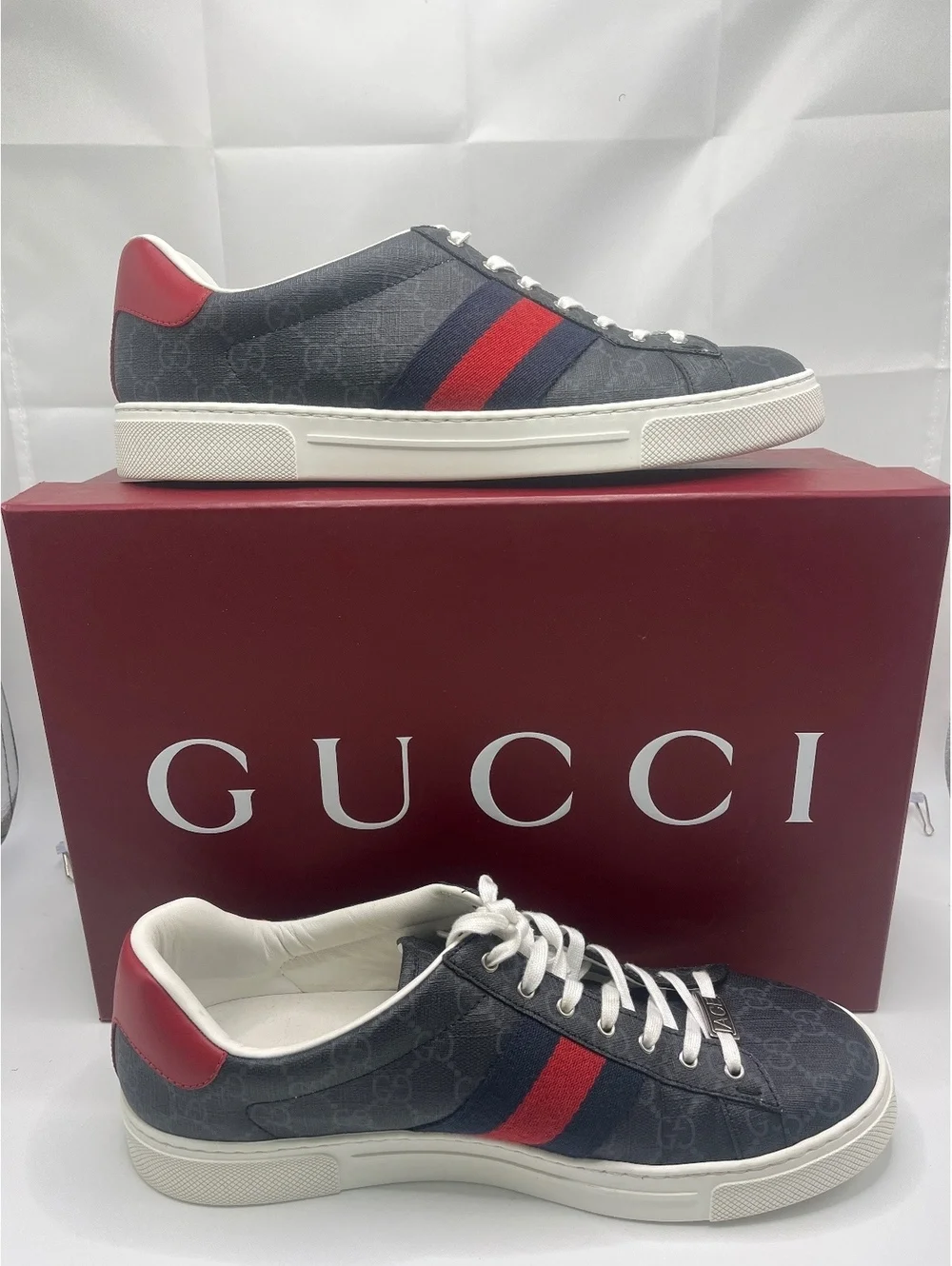 Gucci Mens Monogram New Ace GG Supreme Low Top Sneakers size 10 US Men’s